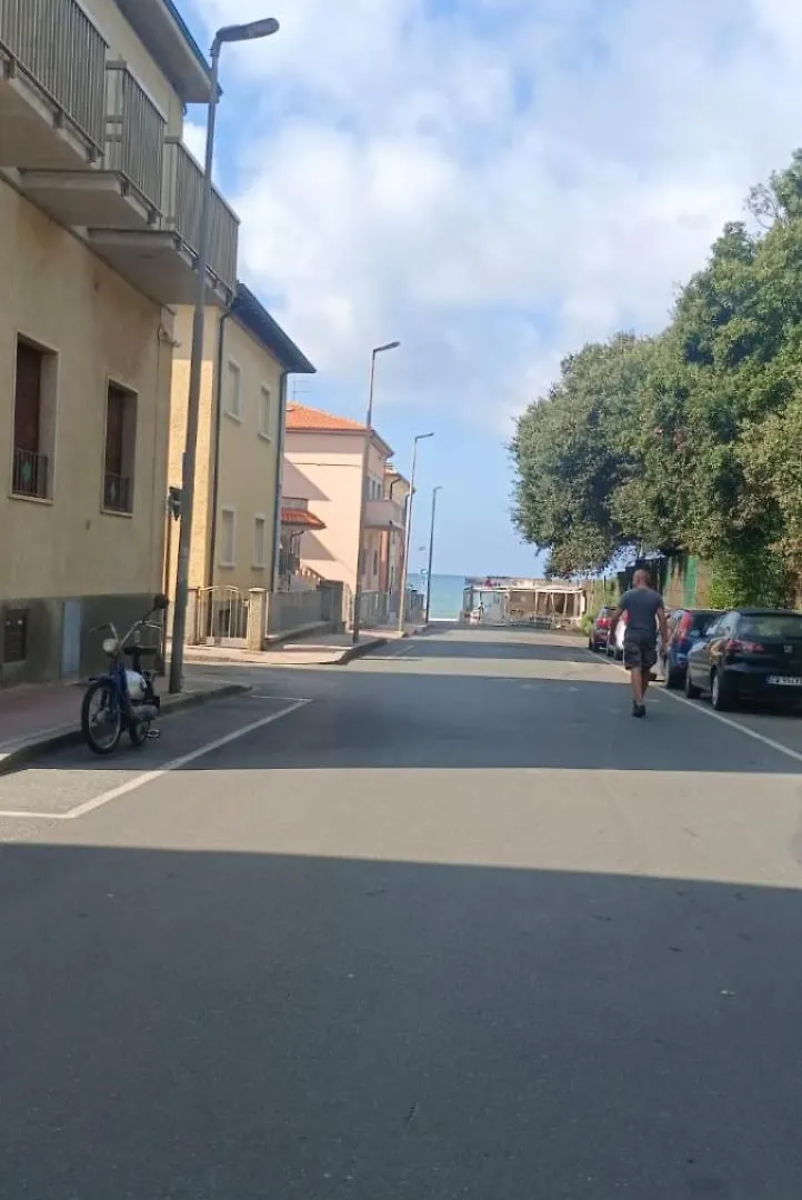 Apartment Appartamento In Via Montecrist San Vincenzo Italy