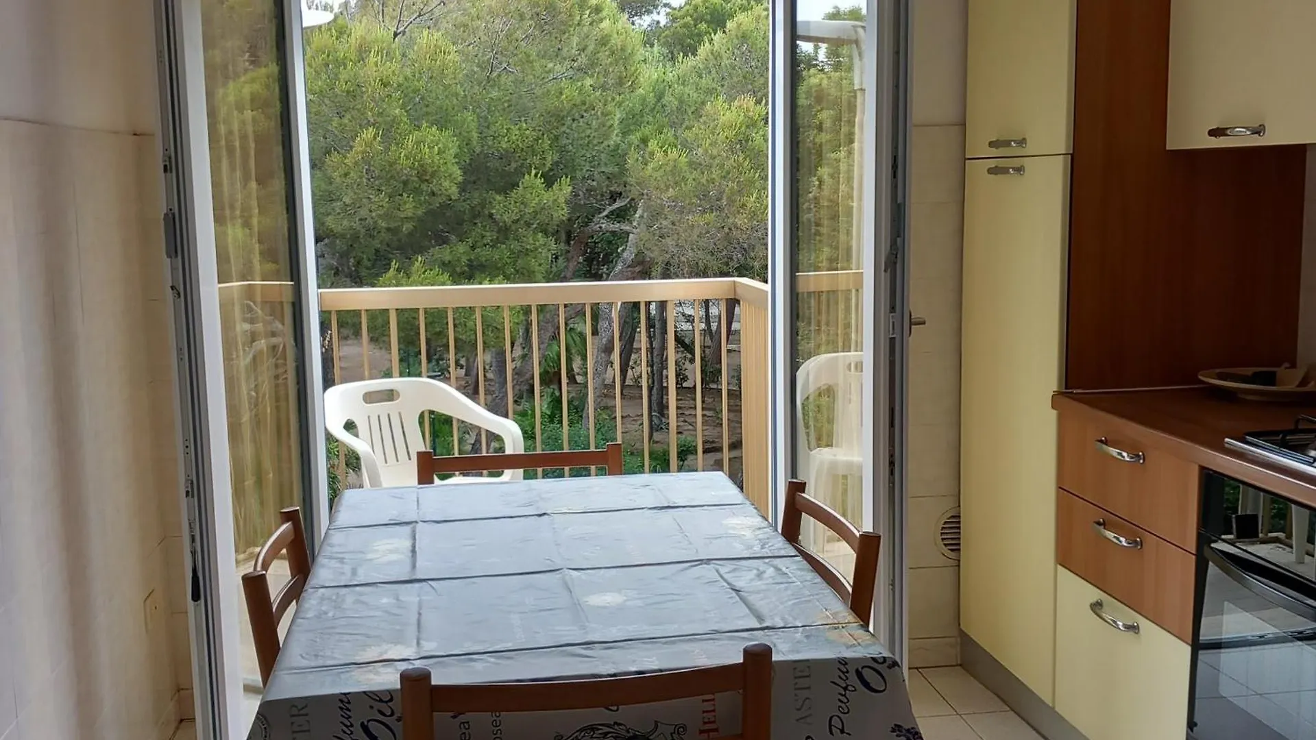 Appartamento In Via Montecrist San Vincenzo Italien